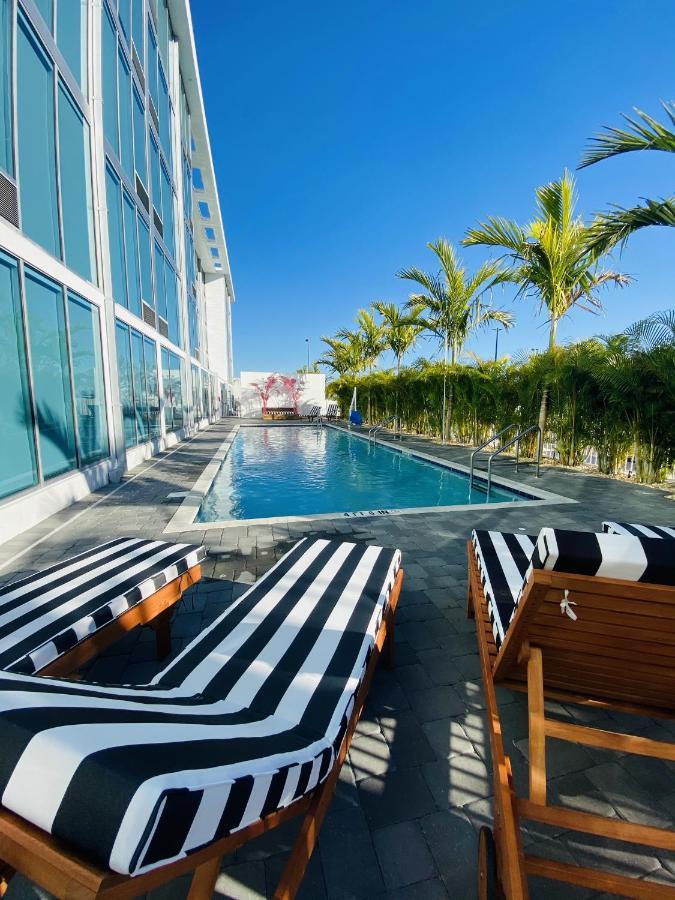 Kompose Boutique Hotel 3*